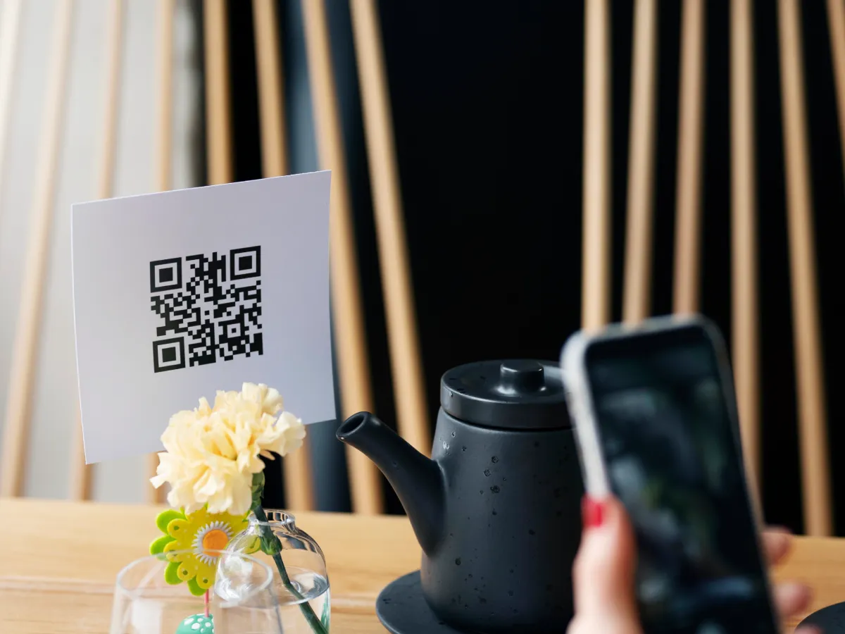 Dynamic vs. static QR codes: why static codes are a ticking time bomb for your brand